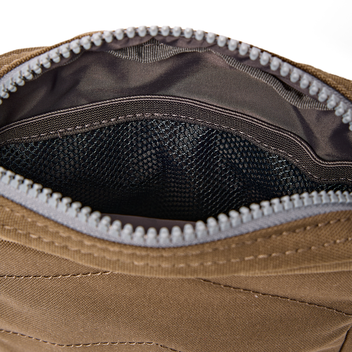 Bond Pocket Crossbody Bag in Sea Spray