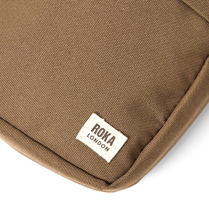 Bond Pocket Crossbody Bag in Sea Spray