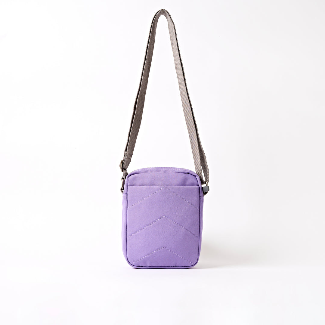 Bond Pocket Crossbody Bag in Thistle Bloom