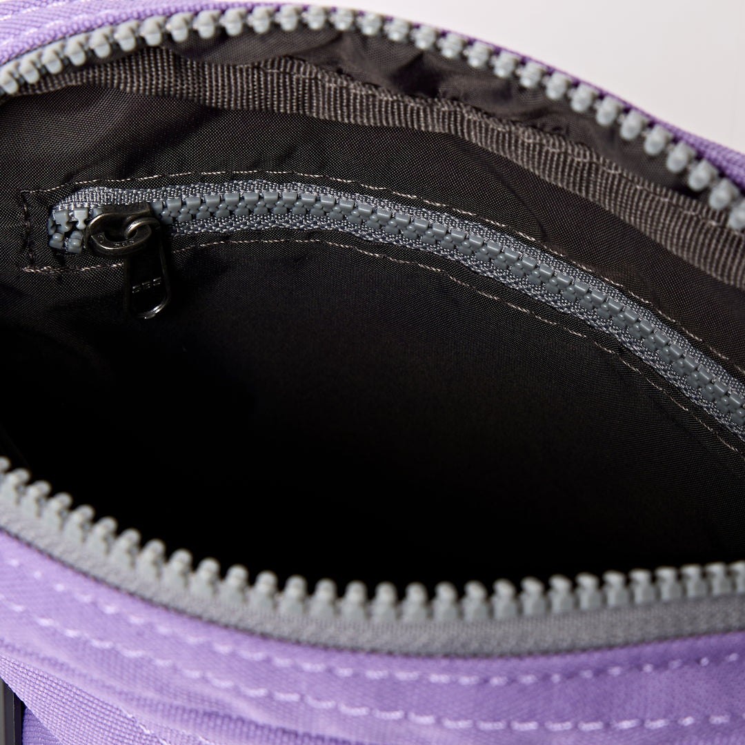 Bond Pocket Crossbody Bag in Thistle Bloom