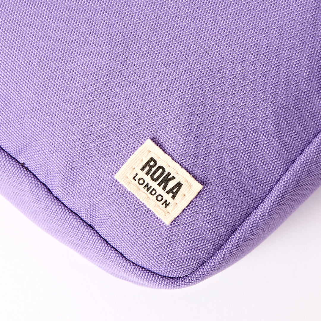 Bond Pocket Crossbody Bag in Thistle Bloom