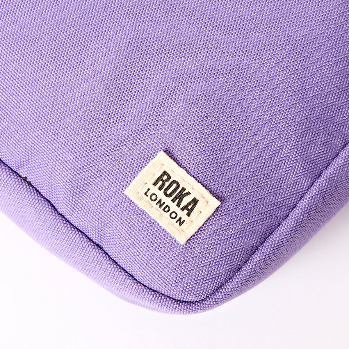 Bond Pocket Crossbody Bag in Thistle Bloom