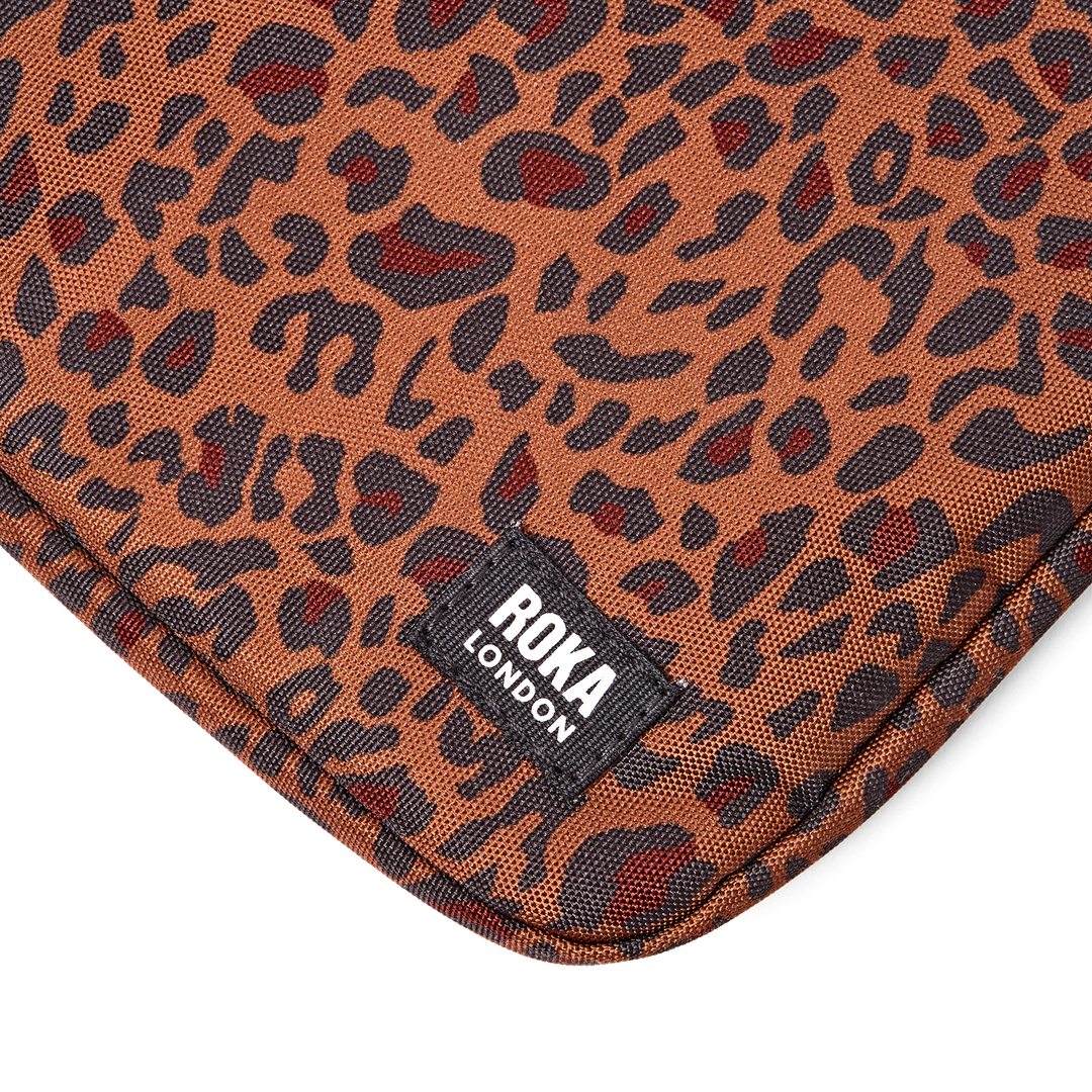 Brick Lane Laptop Sleeve in Mini Leopard