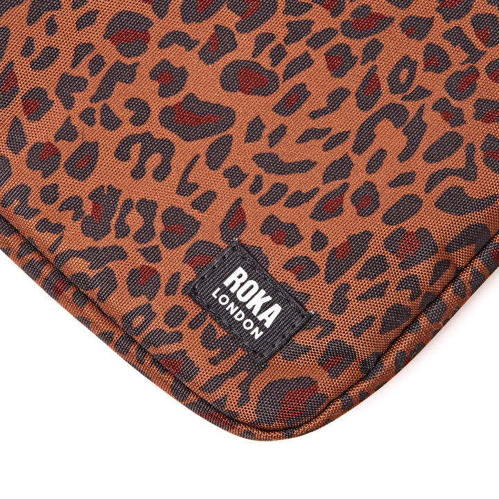 Brick Lane Laptop Sleeve in Mini Leopard