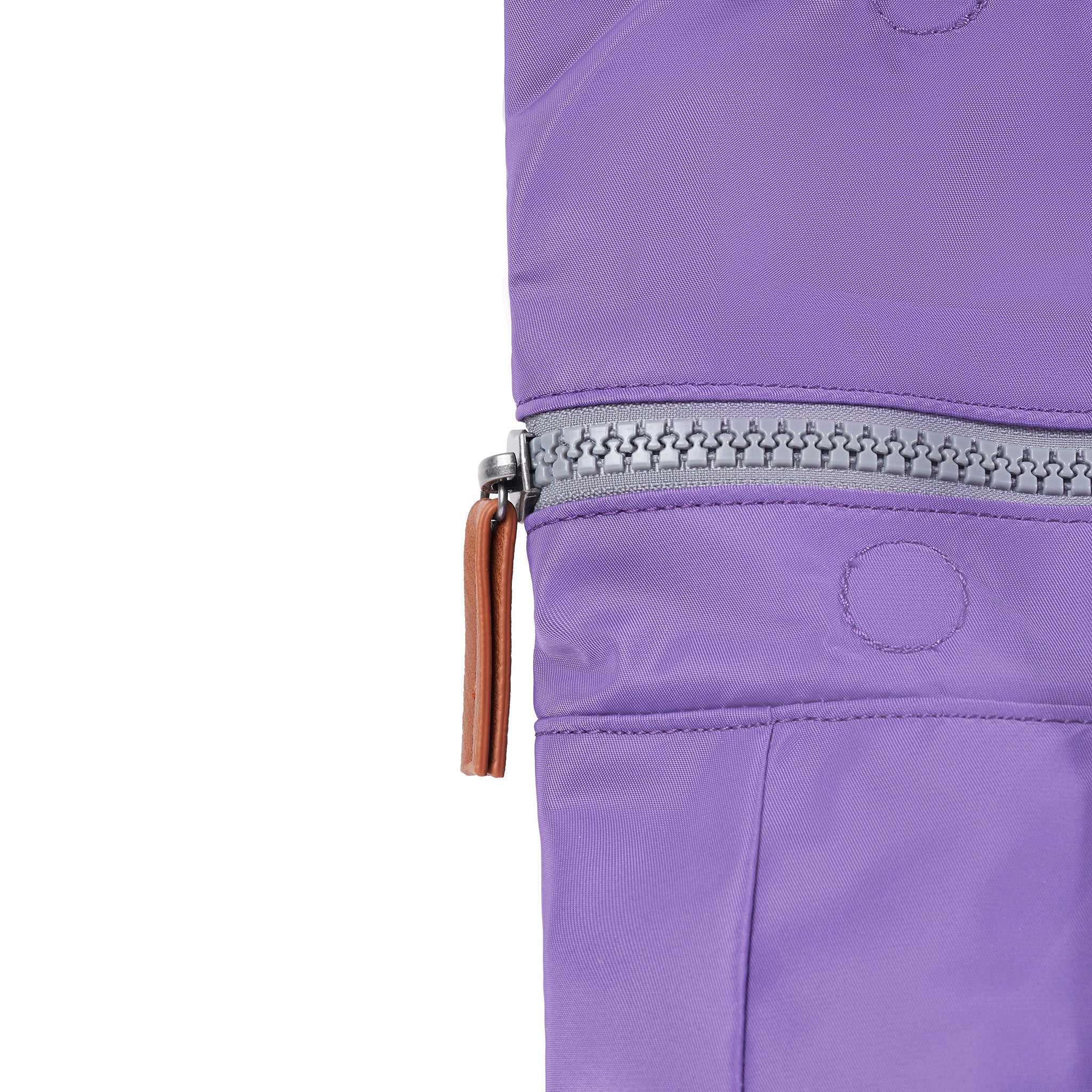 LAVANDA ラバンダ　ナイロンバックパック Canfield Roll Top Backpack in Fresh Purple – ROKA London