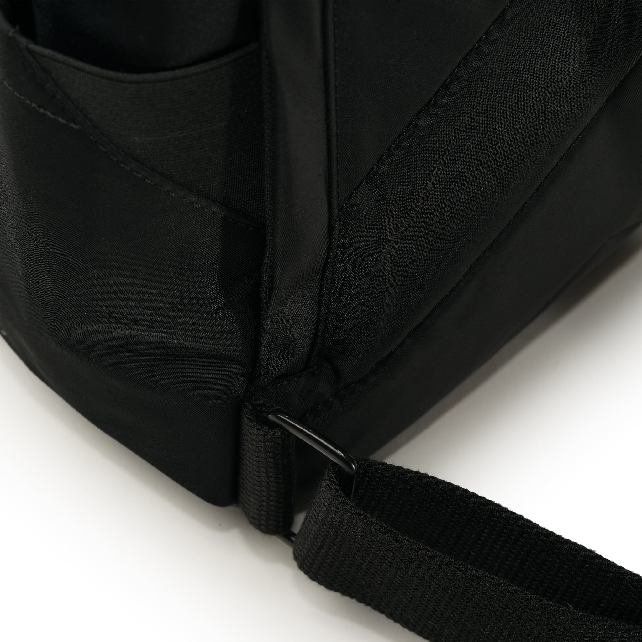 Creative Waste Canfield Backpack in Black/Seaport – ROKA London