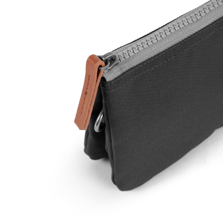 Carnaby Wallet in Carbon