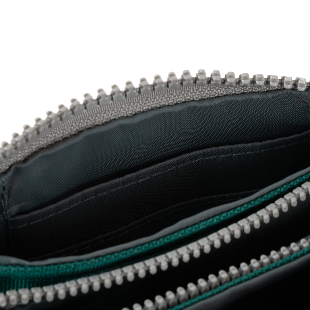 Carnaby Wallet in Teal Recycled Canvas