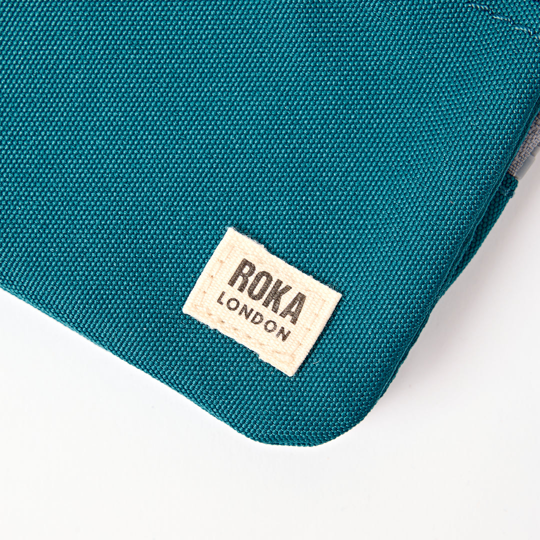 Carnaby Wallet in Deep Teal