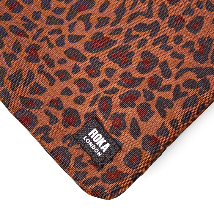 Carnaby Crossbody Bag in Mini Leopard
