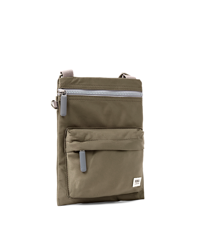 Chelsea B Crossbody Bag in Army