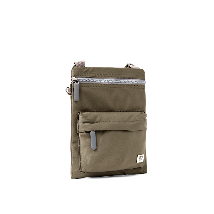 Chelsea B Crossbody Bag in Army