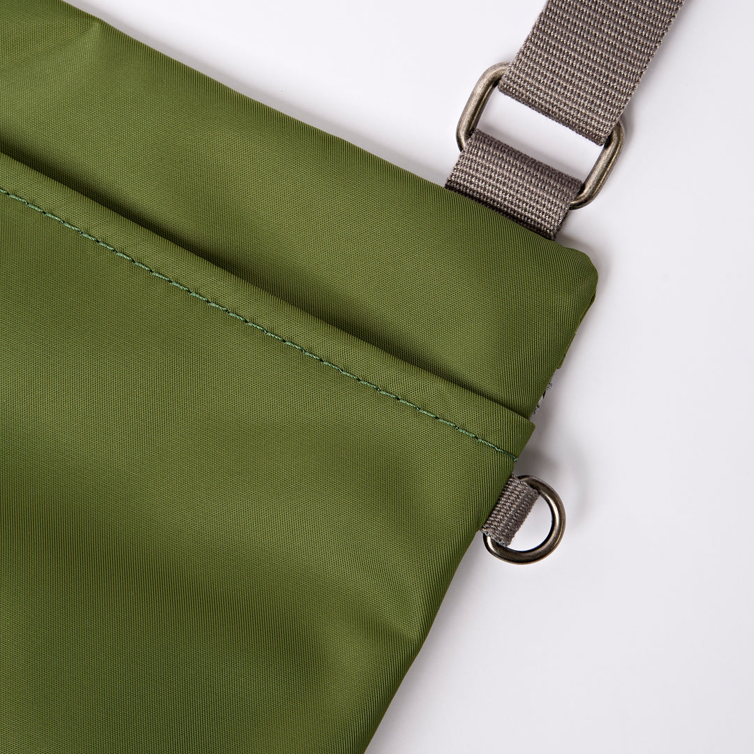 Chelsea B Crossbody Bag in Avocado