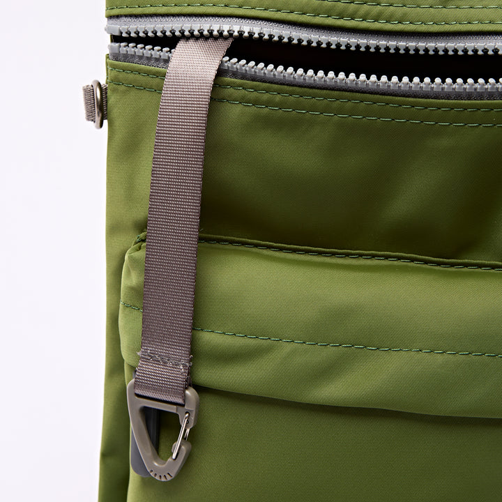 Chelsea B Crossbody Bag in Avocado