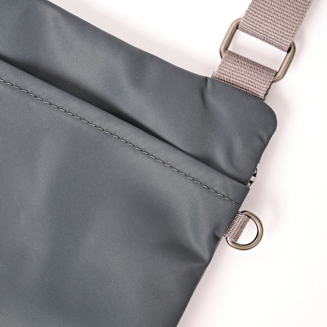 Chelsea B Crossbody Bag in Beluga