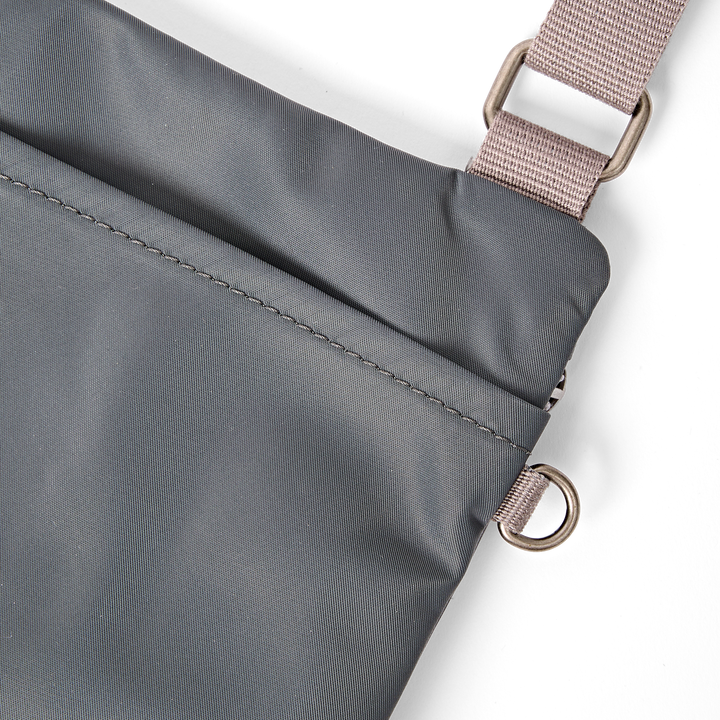 Chelsea B Crossbody Bag in Beluga