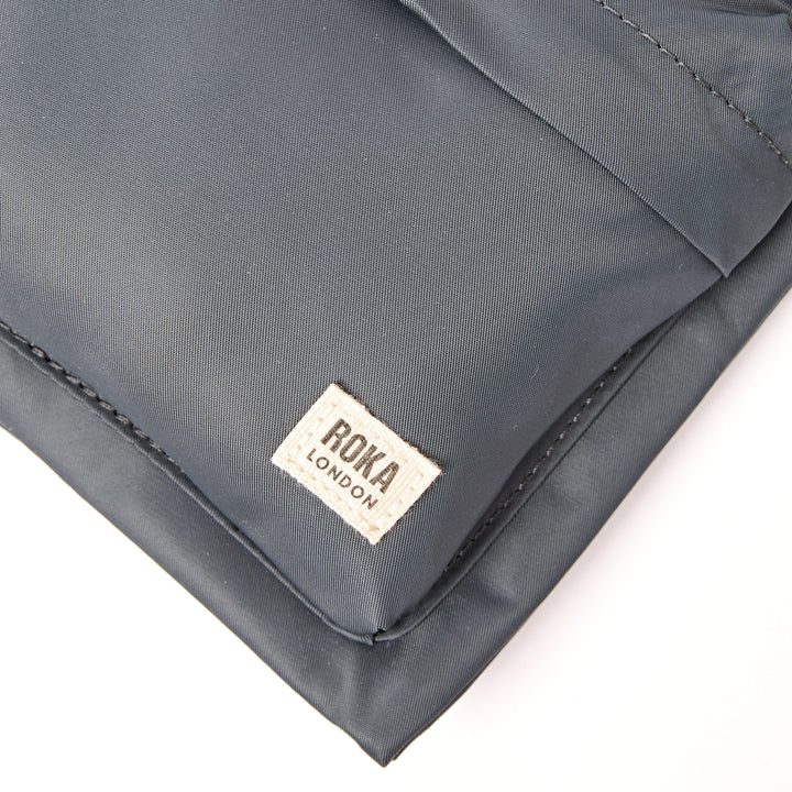 Chelsea B Crossbody Bag in Beluga