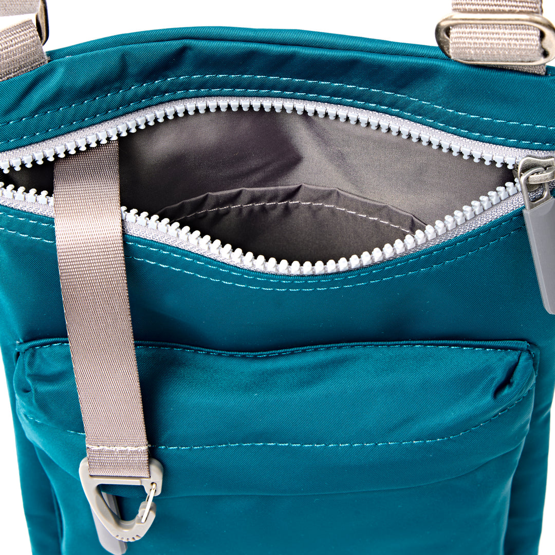Chelsea B Crossbody Bag in North Sea