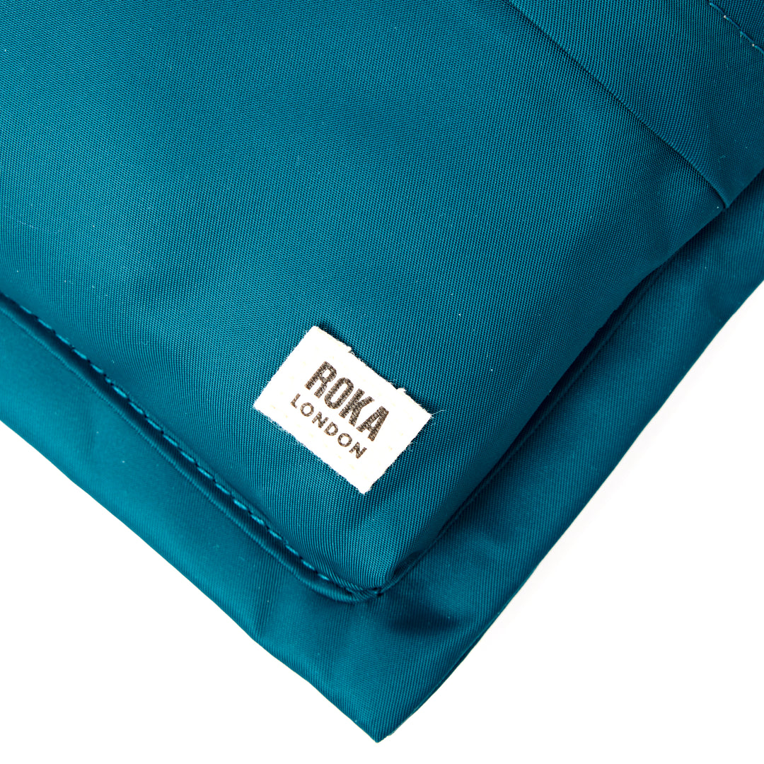 Chelsea B Crossbody Bag in North Sea