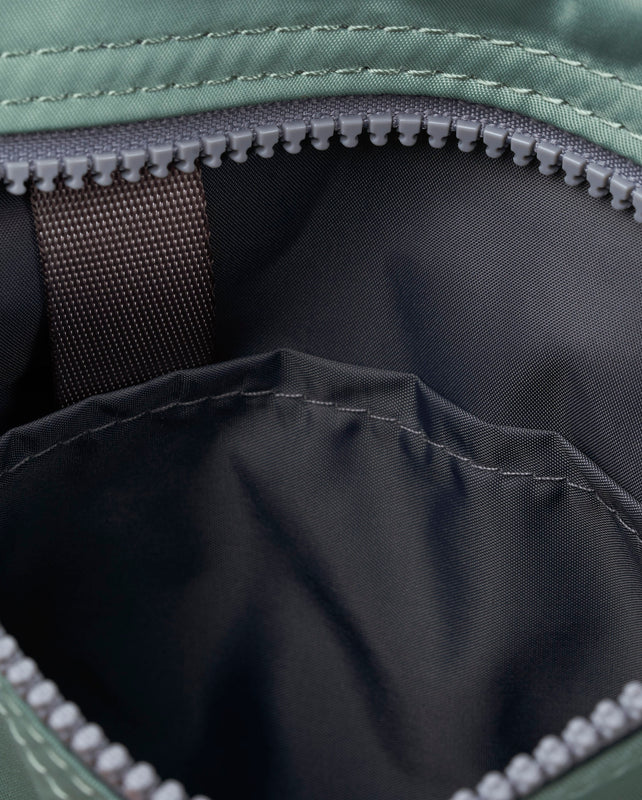 Chelsea B Crossbody Bag in Frost