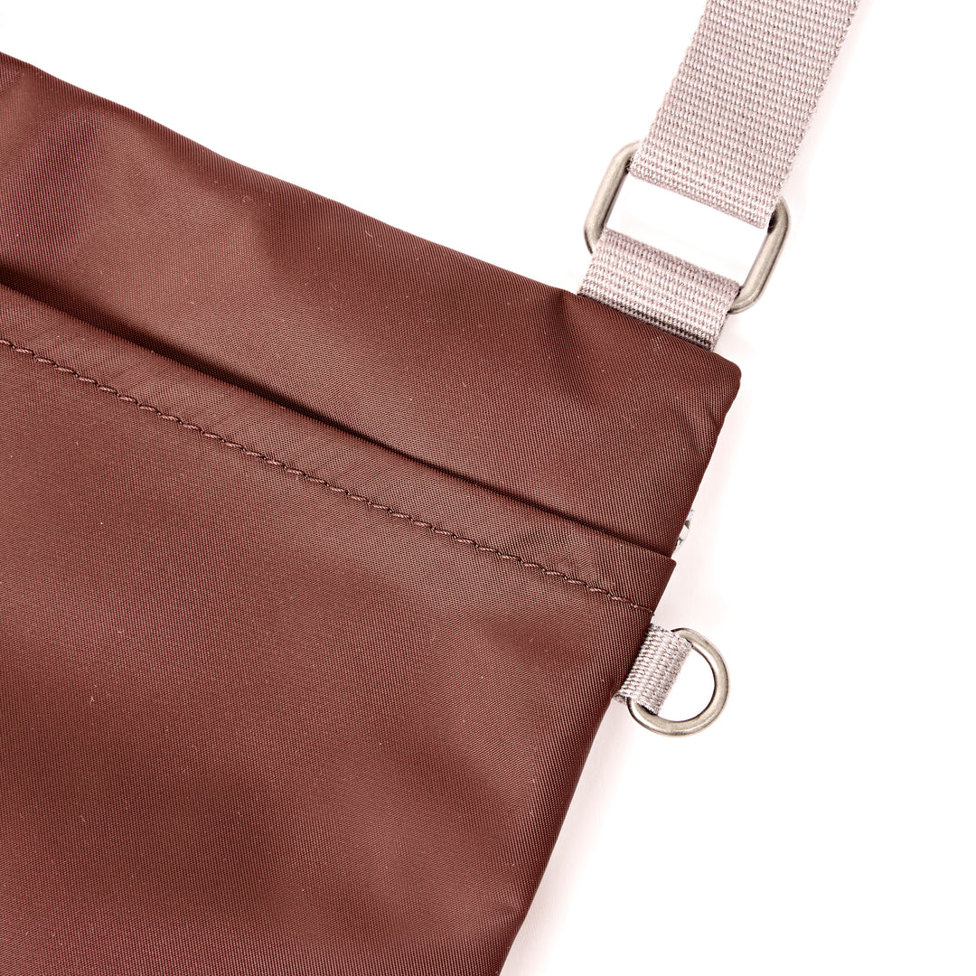 Chelsea B Crossbody Bag in Rocky Road