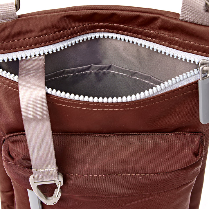Chelsea B Crossbody Bag in Rocky Road