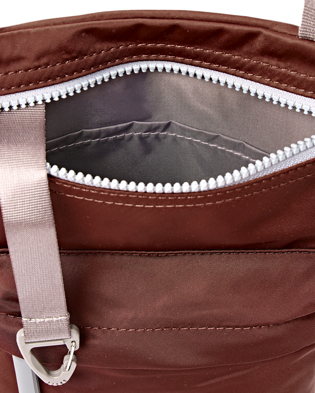 Chelsea B Crossbody Bag in Rocky Road