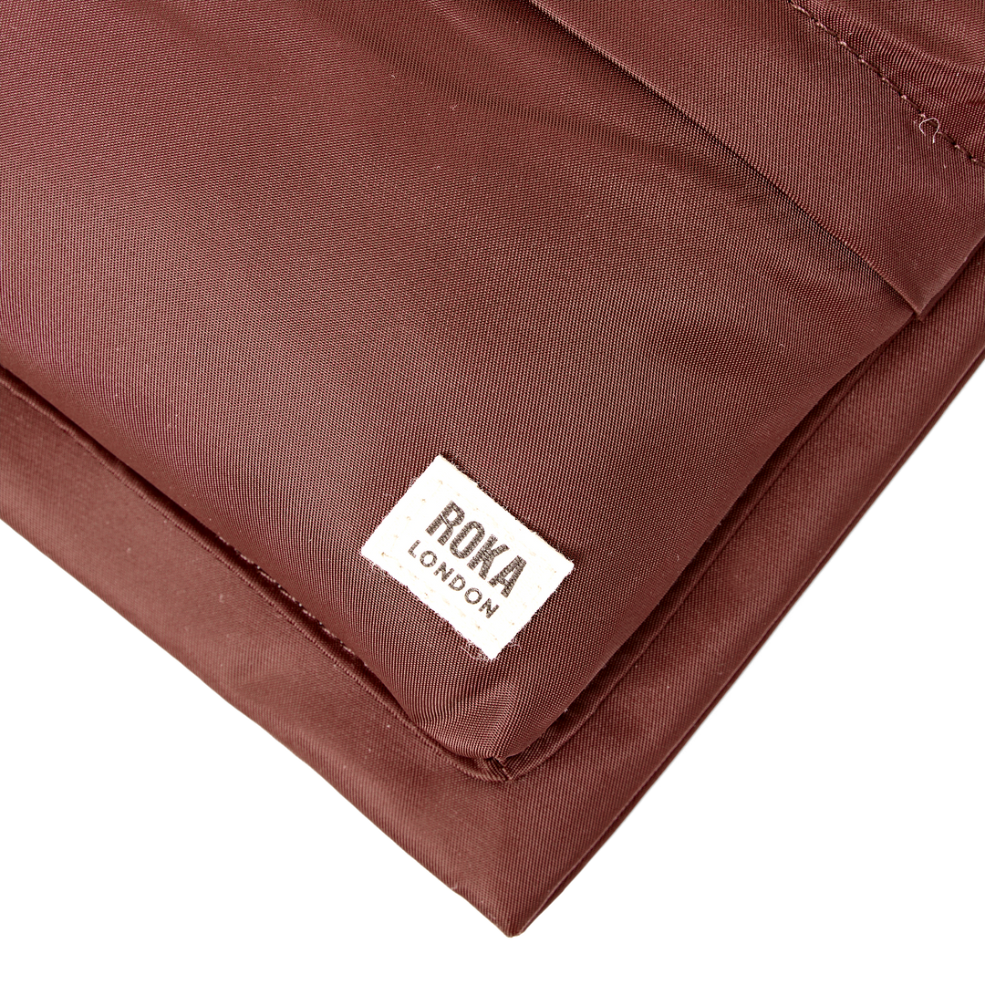 Chelsea B Crossbody Bag in Rocky Road