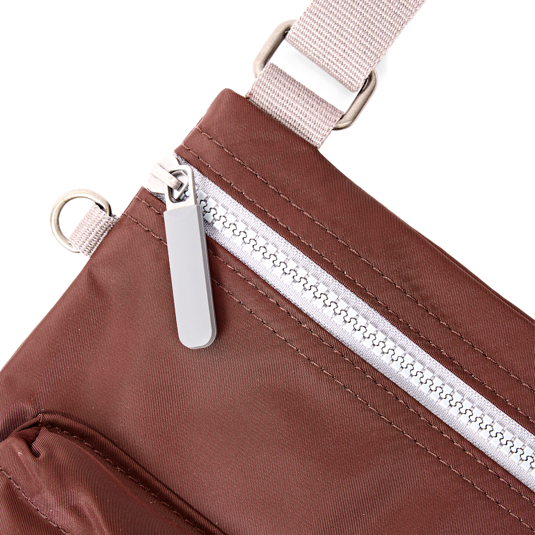 Chelsea B Crossbody Bag in Rocky Road