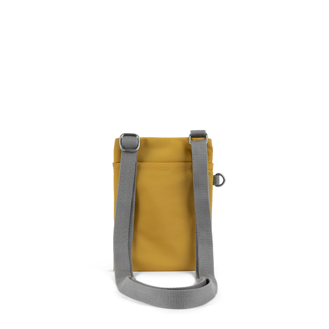 Chelsea Pocket Sling Bag in Corn