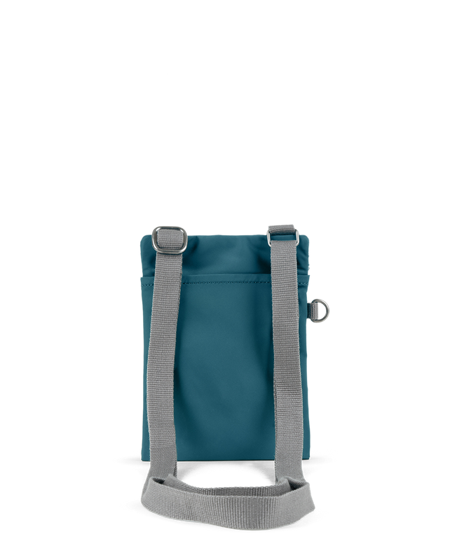 Chelsea Pocket Sling Bag in Teal