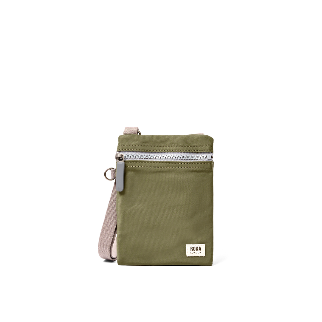 Chelsea Pocket Sling Bag in Chive