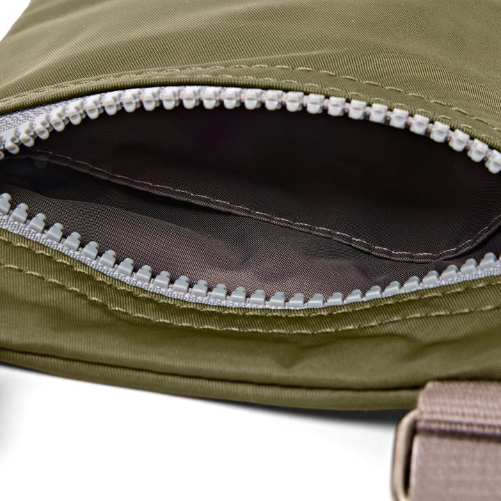 Chelsea Pocket Sling Bag in Chive