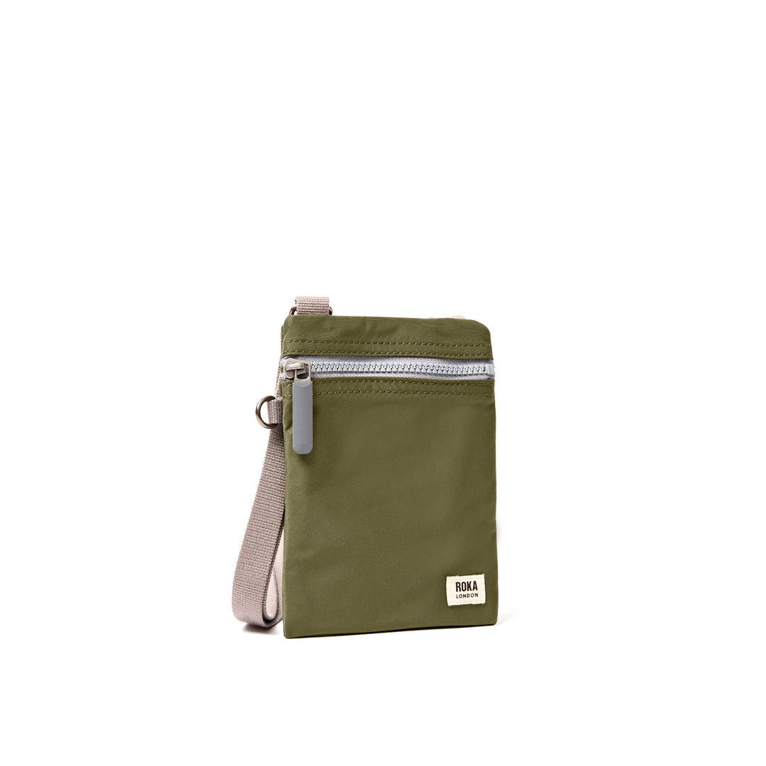 Chelsea Pocket Sling Bag in Chive