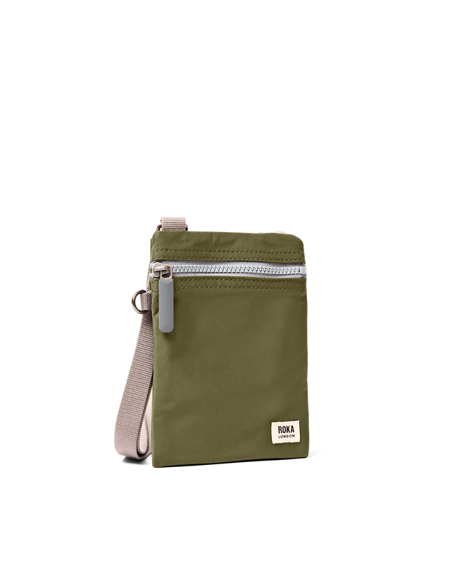 Chelsea Pocket Sling Bag in Chive