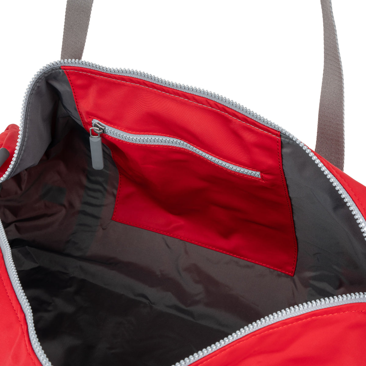 City Duffel Bag in Cranberry