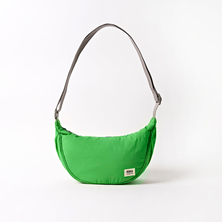 Farringdon Half Moon Bag in Online Lime