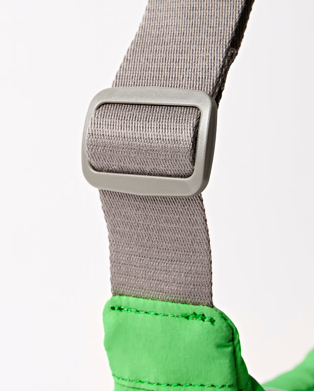 Farringdon Half Moon Bag in Online Lime