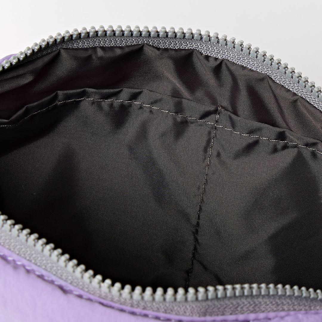 Farringdon Half Moon Bag in Petal