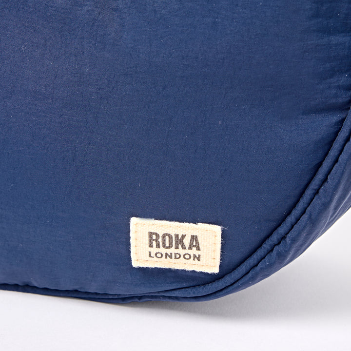 Farringdon Half Moon Bag in Deep Cobalt
