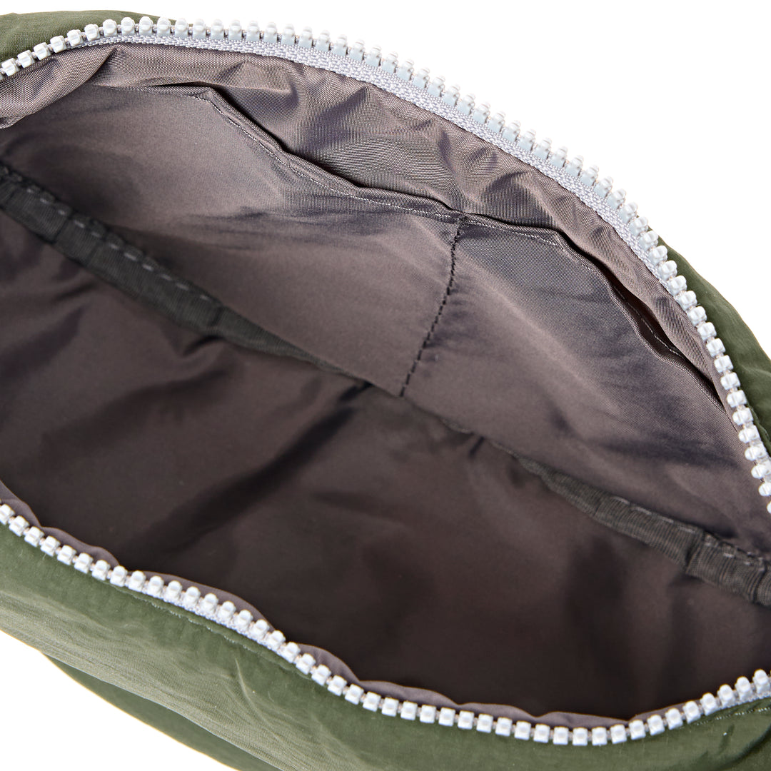 Farringdon Half Moon Bag in Olive