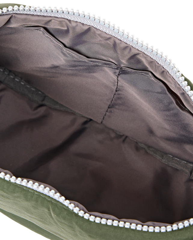 Farringdon Half Moon Bag in Olive