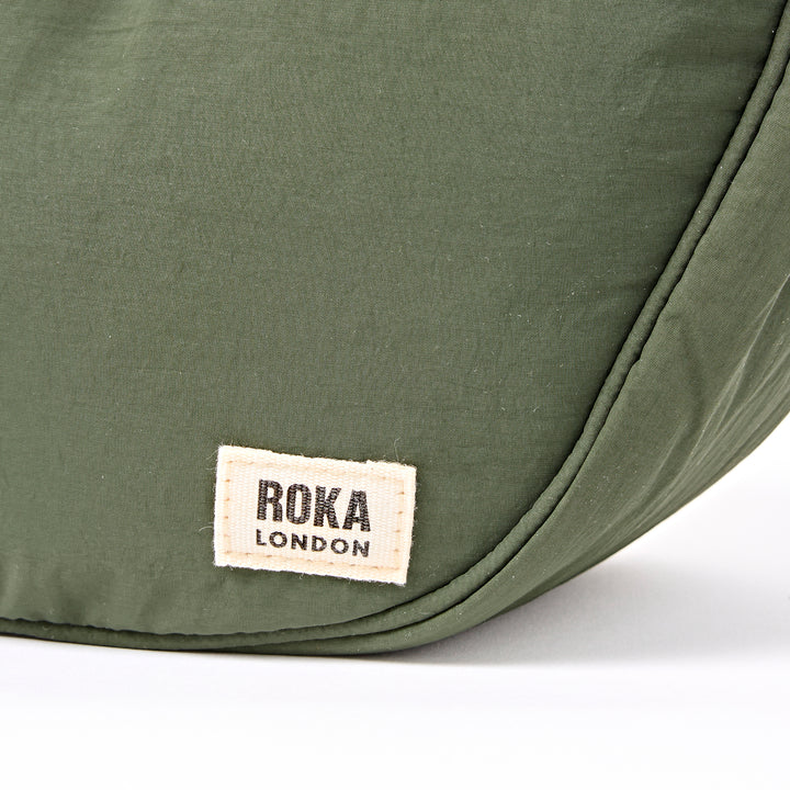 Farringdon Half Moon Bag in Olive