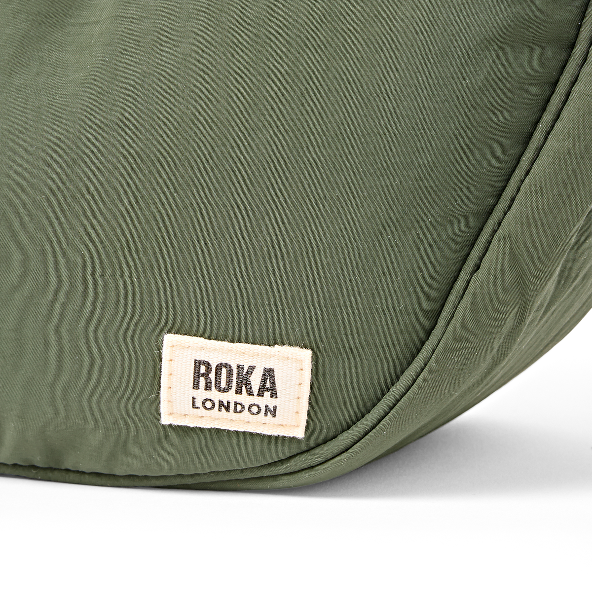 Farringdon Half Moon Bag in Olive