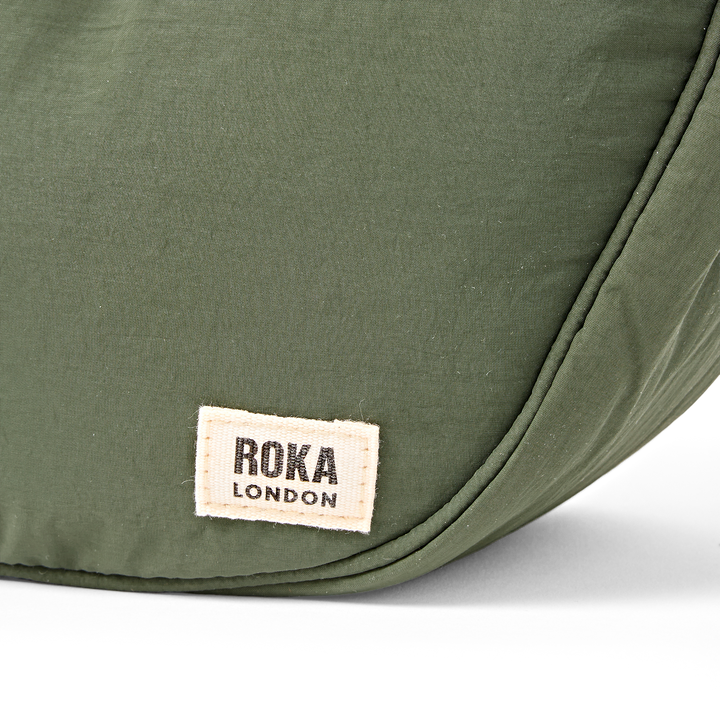 Farringdon Half Moon Bag in Olive