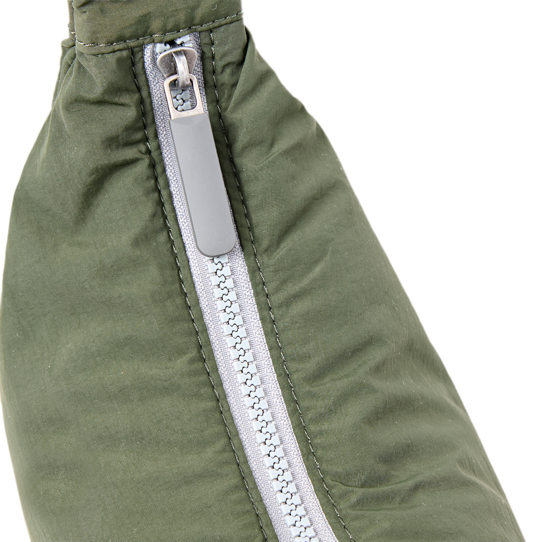 Farringdon Half Moon Bag in Olive