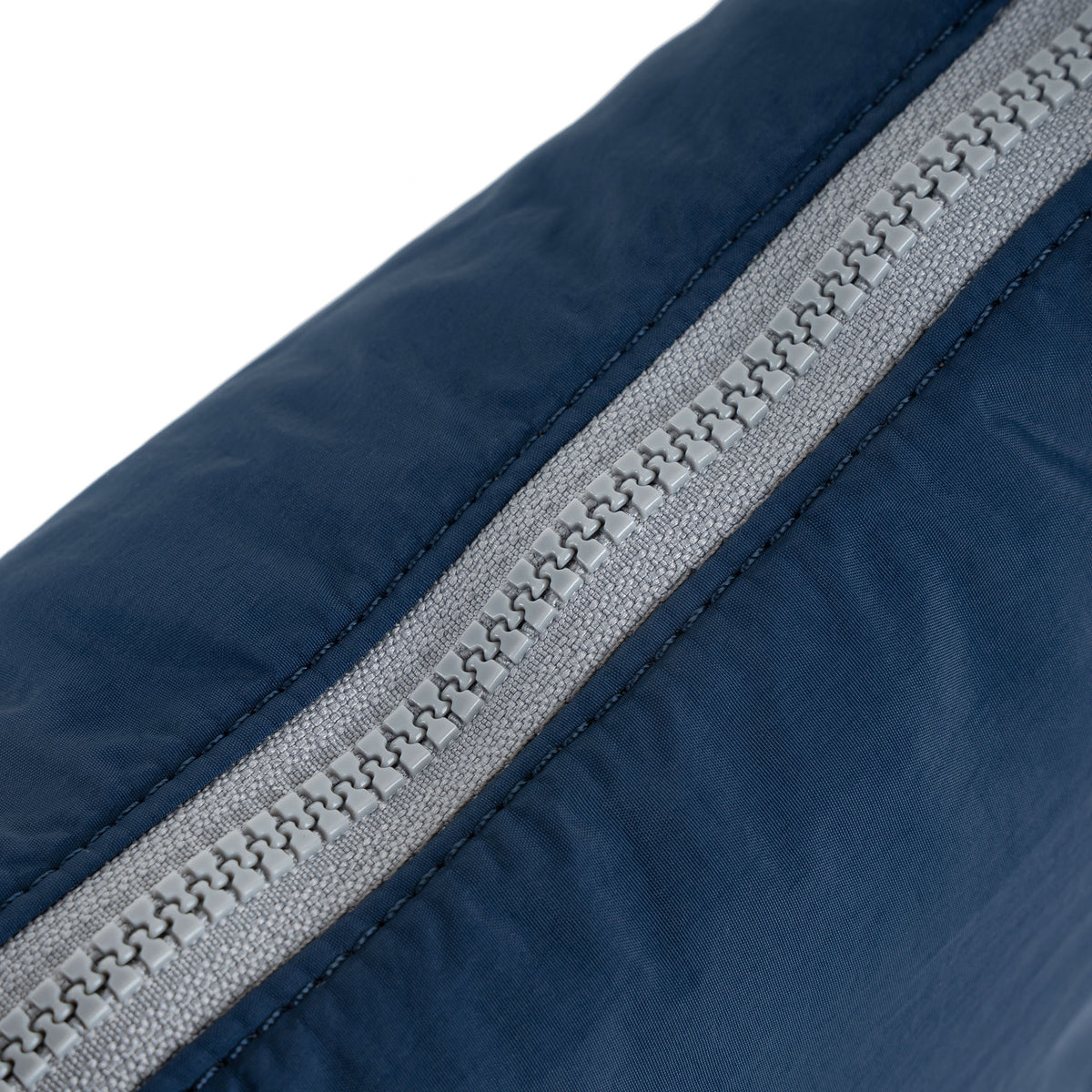 Farringdon Half Moon Bag in Midnight
