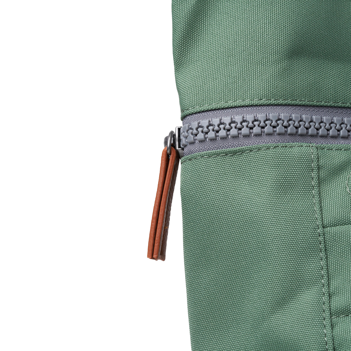 Finchley Backpack in Frost