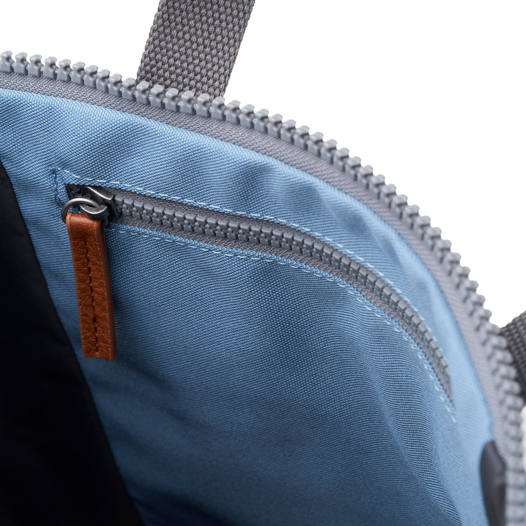 Finchley A Retro Blue Recycled Canvas