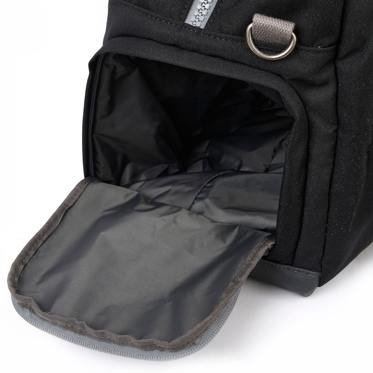 Gatwick Carry-On Duffel Bag in Ash